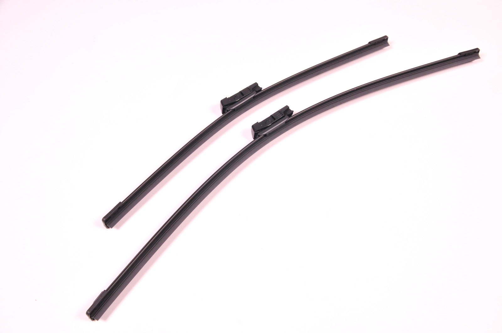 Stierače Bosch Aerotwin VW Caddy 05.2015-05.2017 600+450mm